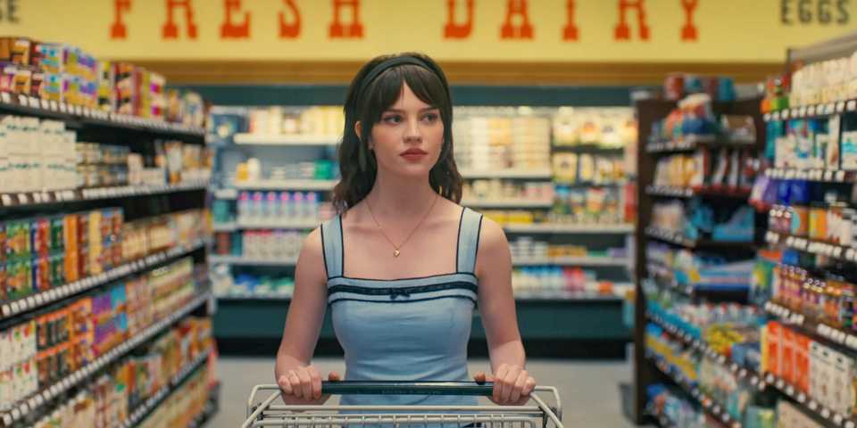 Sophie Thatcher is shopping at a store in Companion