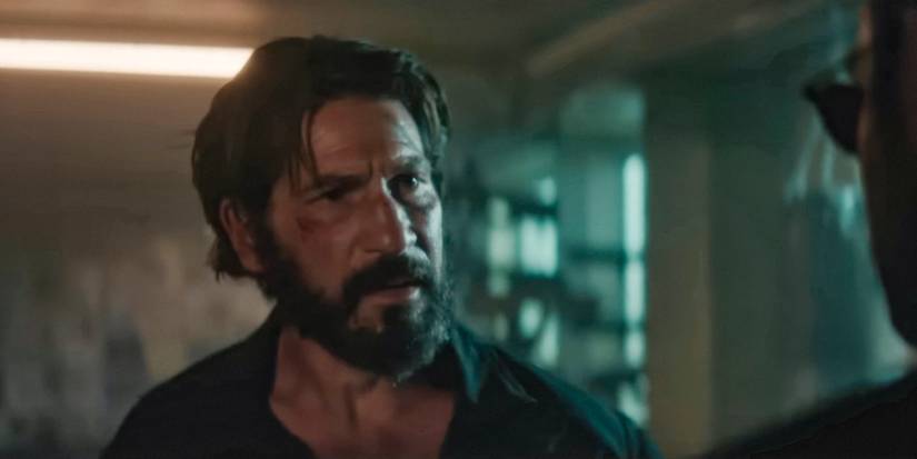 Daredevil- Born Again Season 1 scene of The Punisher looking at Matt Murdock