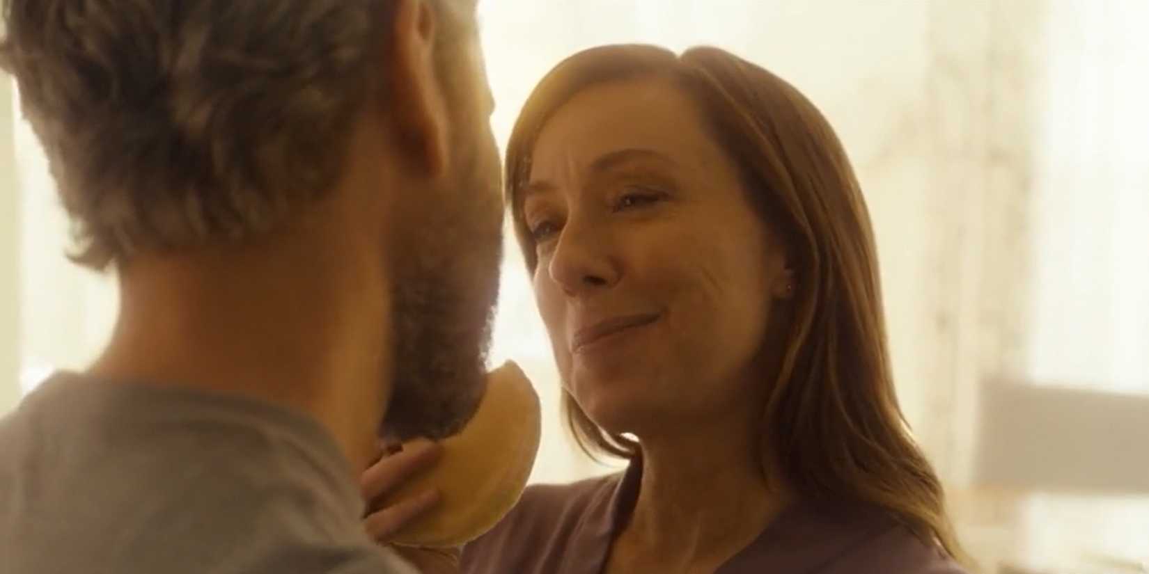 Omar Metwally as Michael Hamda and Molly Parker as Amy Larsen in Doc