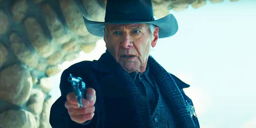 Harrison Ford as Jacob Dutton pointing a gun in 1923 season 2