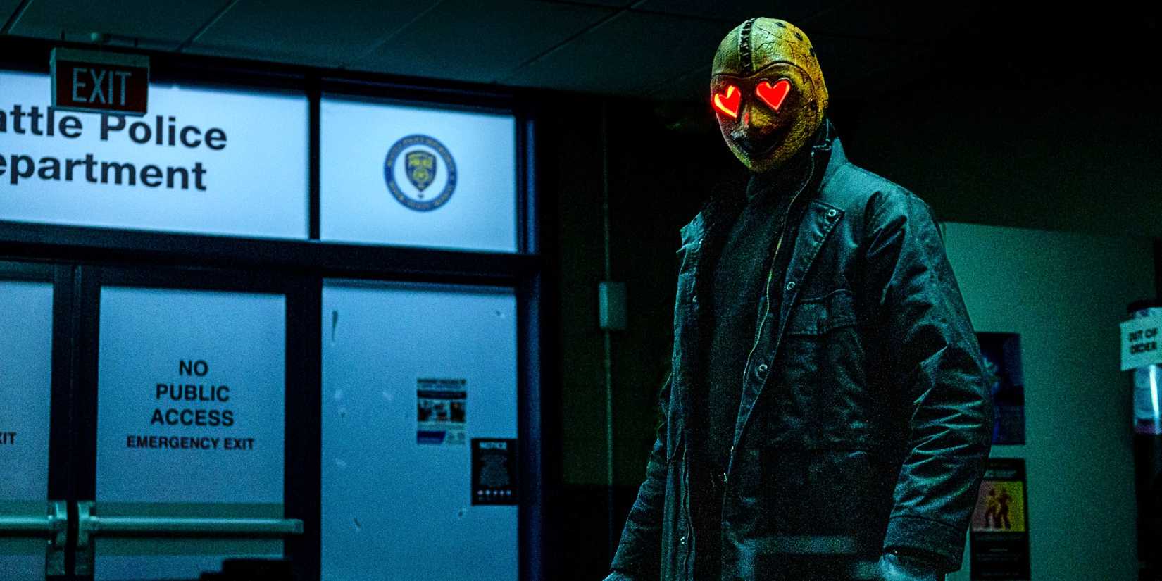 The Heart Eyes Killer In the Seattle Police Department Lobby In Heart Eyes