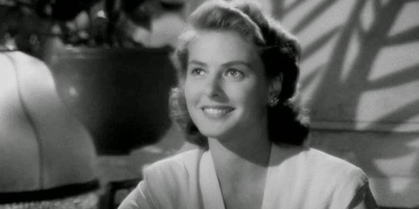 Ilsa smiling in Casablanca