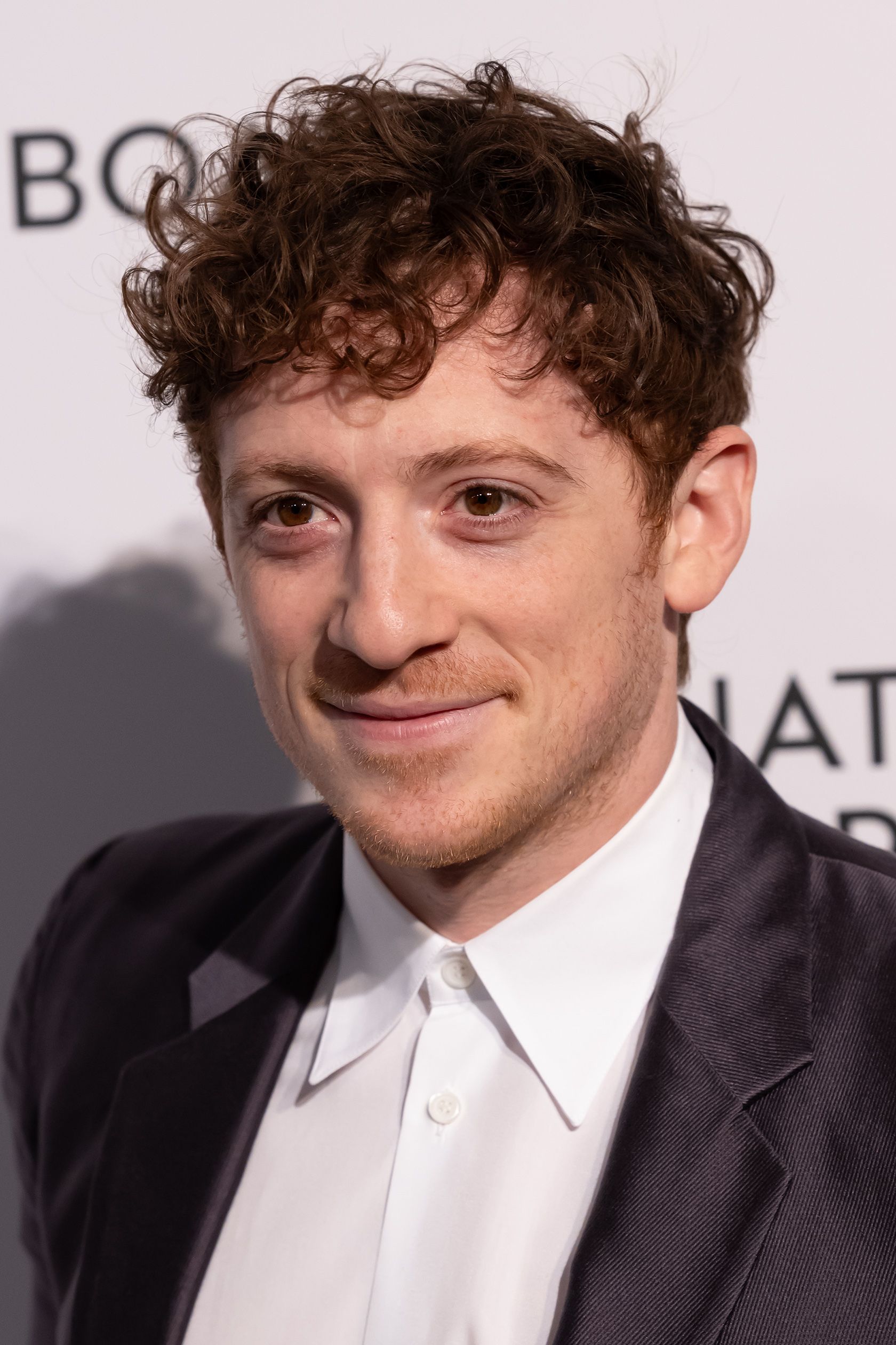 Headshot of Ethan Slater