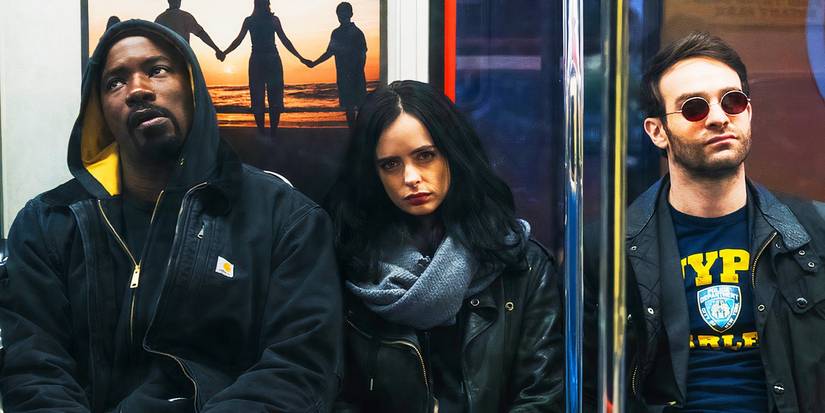 Luke Cage, Jessica Jones and Matt Murdock on a train in The Defenders