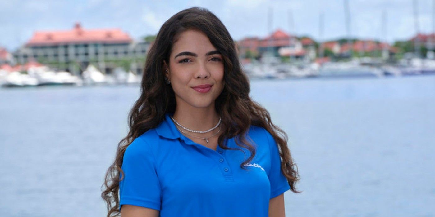 Marina Marcondes De Barros de la saison 3 de Below Deck Down Under en uniforme.