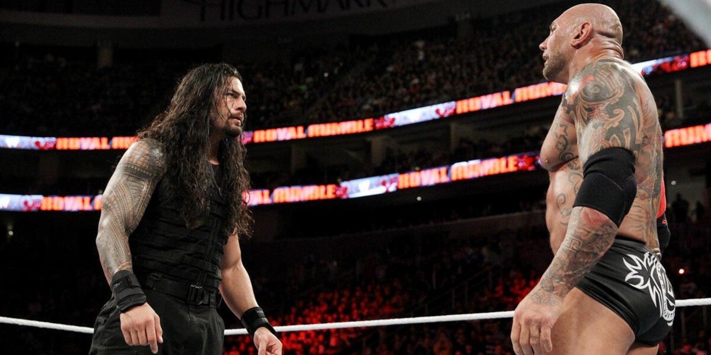 Roman Reigns enfrenta Batista no WWE Royal Rumble 2014