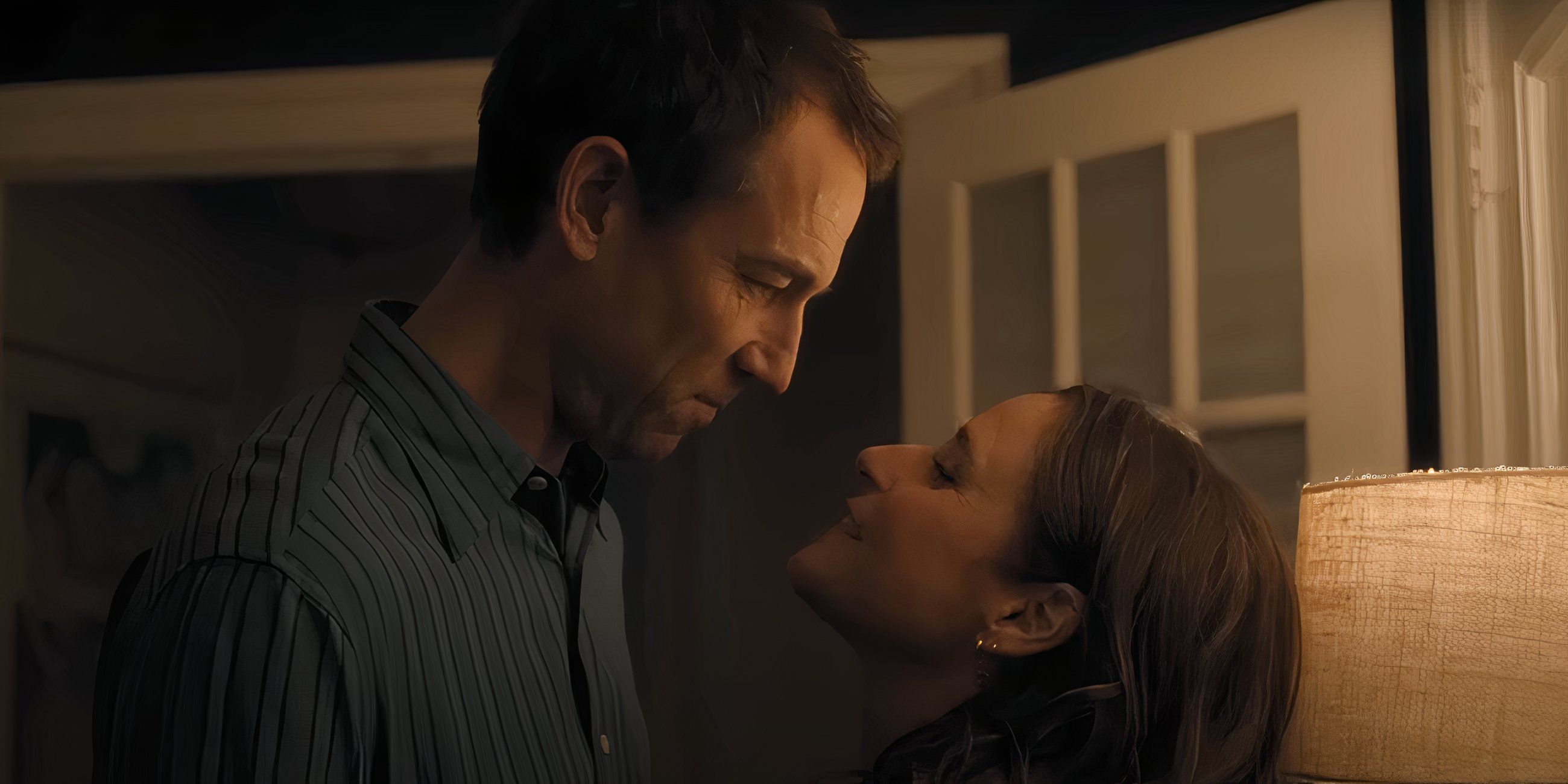 Julia Louis-Dreyfus and Tobias Menzies in You Hurt My Feelings