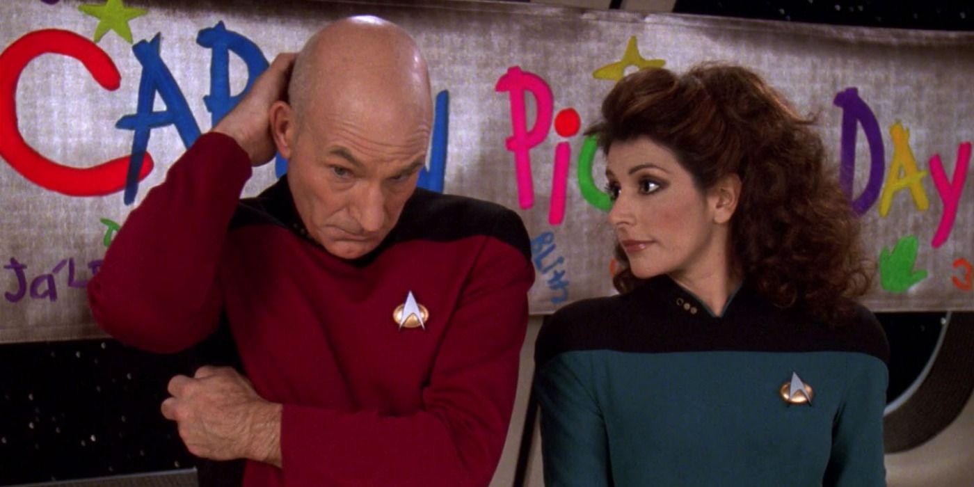 Star Trek TNG Pegasus Capitão Picard Day Deanna Troi