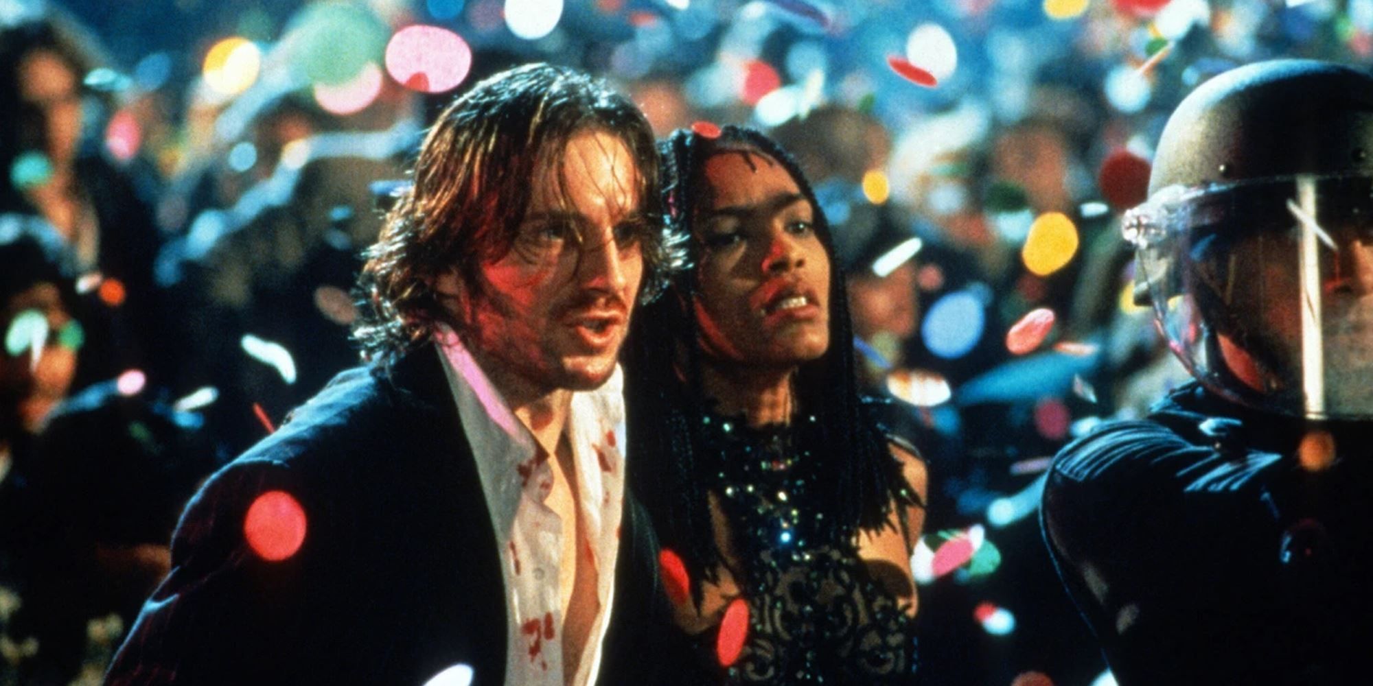 Lenny Nero and Mace in Strange Days (1995)