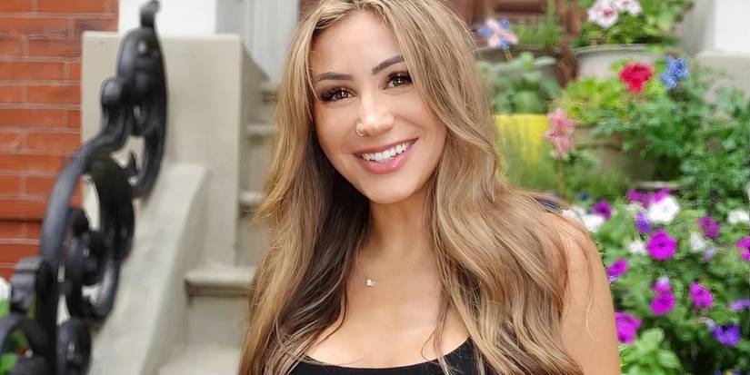 The Bachelor Season 29 Contestant Juliana Pasquarosa Posing Outdoors