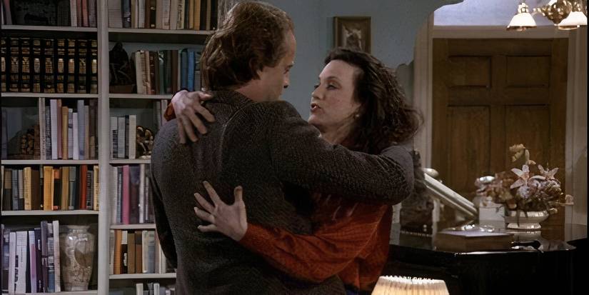 Frasier and Lilith embracing one another in the Cheers episode "Dinner at Eight-ish."