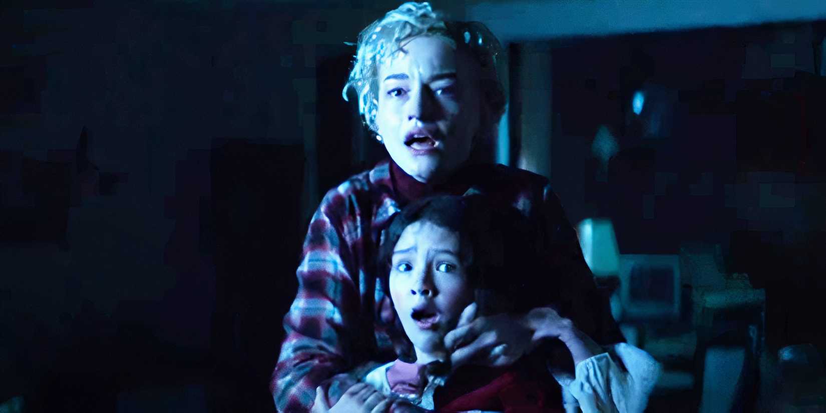 Julia Garner in Wolf Man
