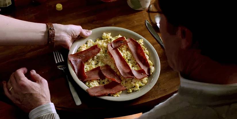 Walters birthday plate in Breaking Bad