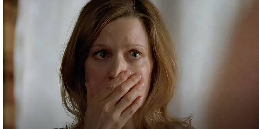 Skyler looking shocked in Breaking Bad