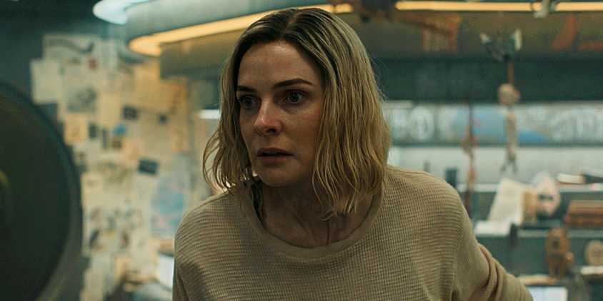 Juliette looking concerned in Silo season 2 episode 10
