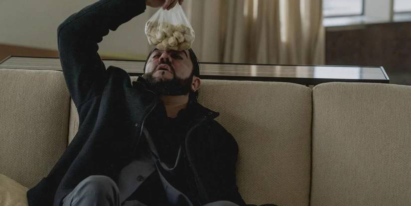 Garnik with ice on his nose in Anora