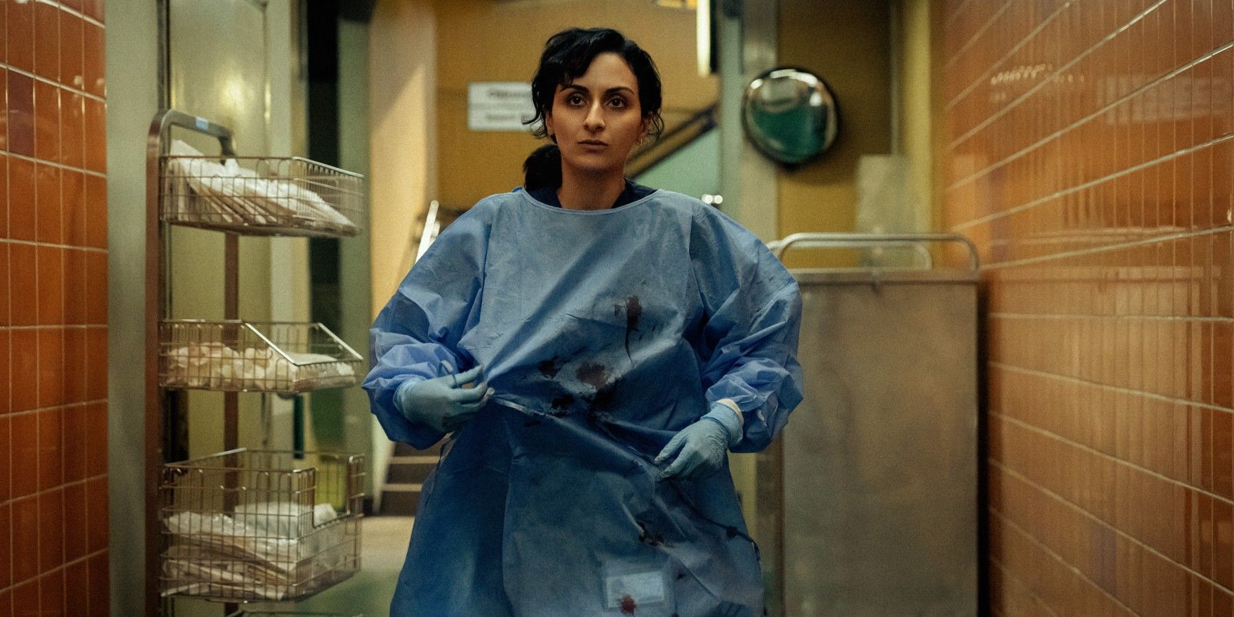 A doctor in scrubs in Berlin ER