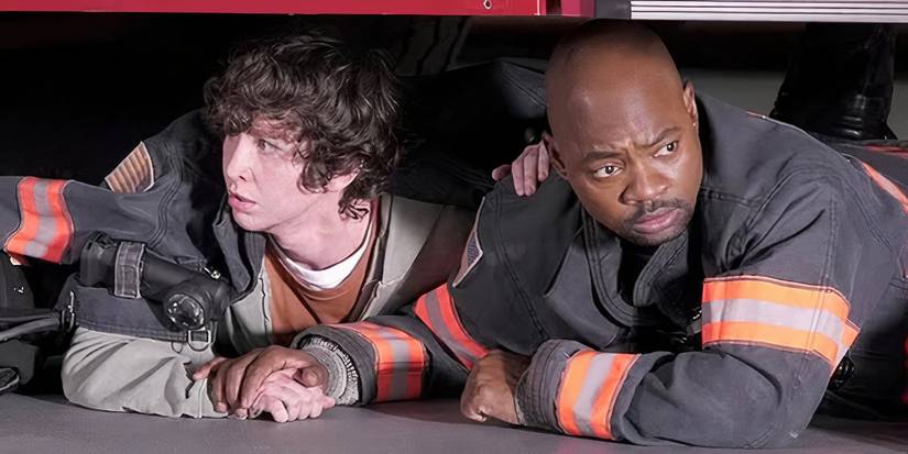 Miles McKenna as Jax and Brian Michael Smith as Paul Strickland in 9-1-1: Lone Star.