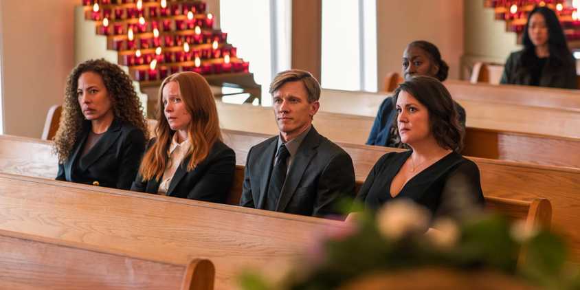 Adult Tai, Van, Jeff, and Shauna at Natalie's funeral in Yellowjackets season 3