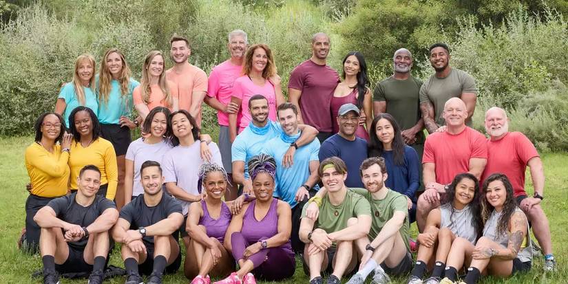 The Amazing Race season 37 cast with some seated, others kneeling, whereas others are standing.