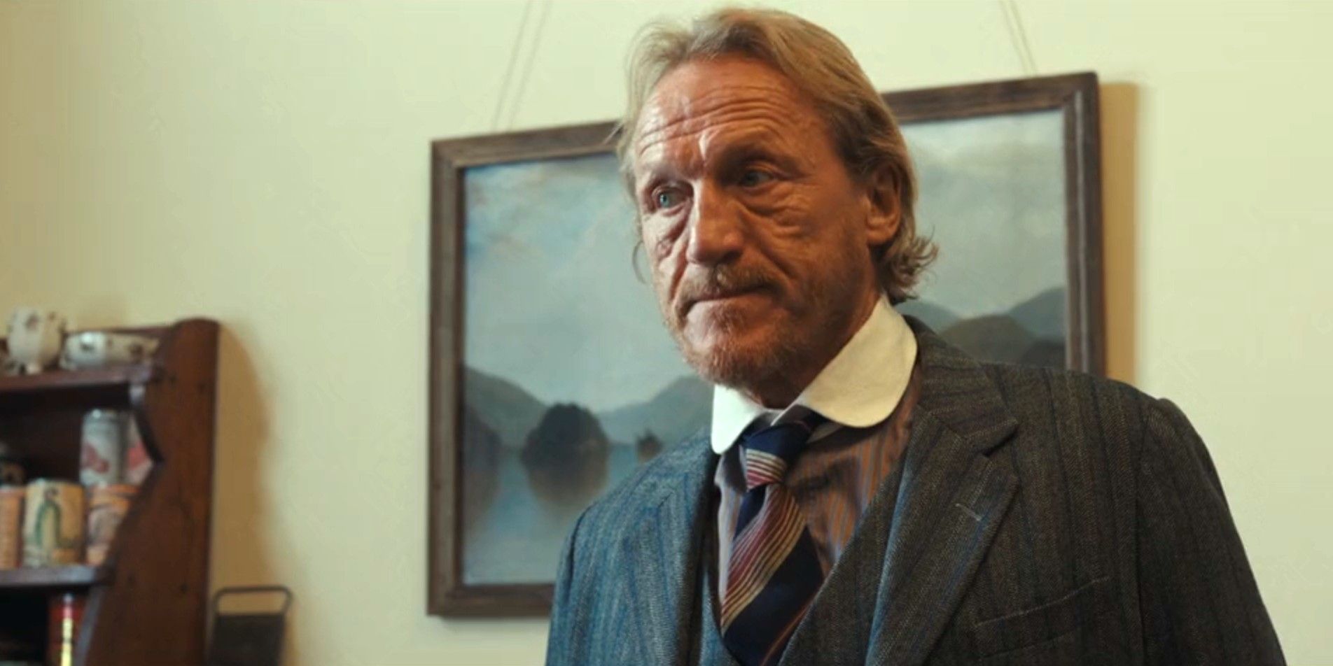 Banner Creighton (Jerome Flynn) looking weary in a suit in 1923 season 2, episode 1