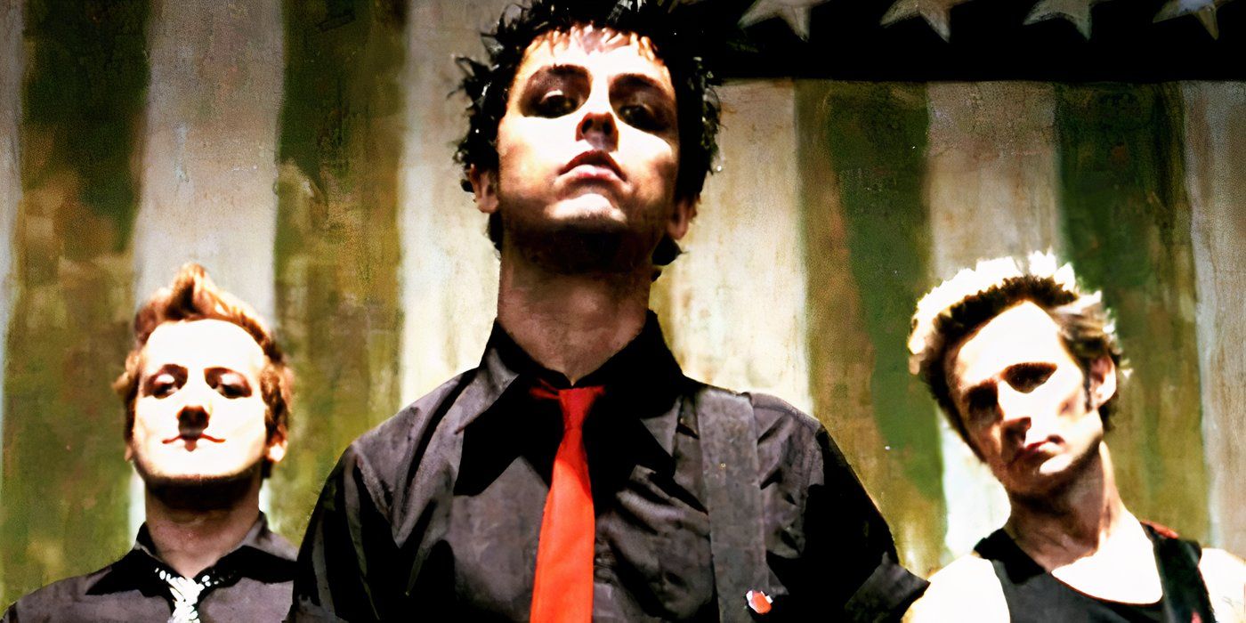 Billie Joe Armstrong, Tre Cool and  Mike Dirnt on the cover of Green Day&rsquo;s American Idiot