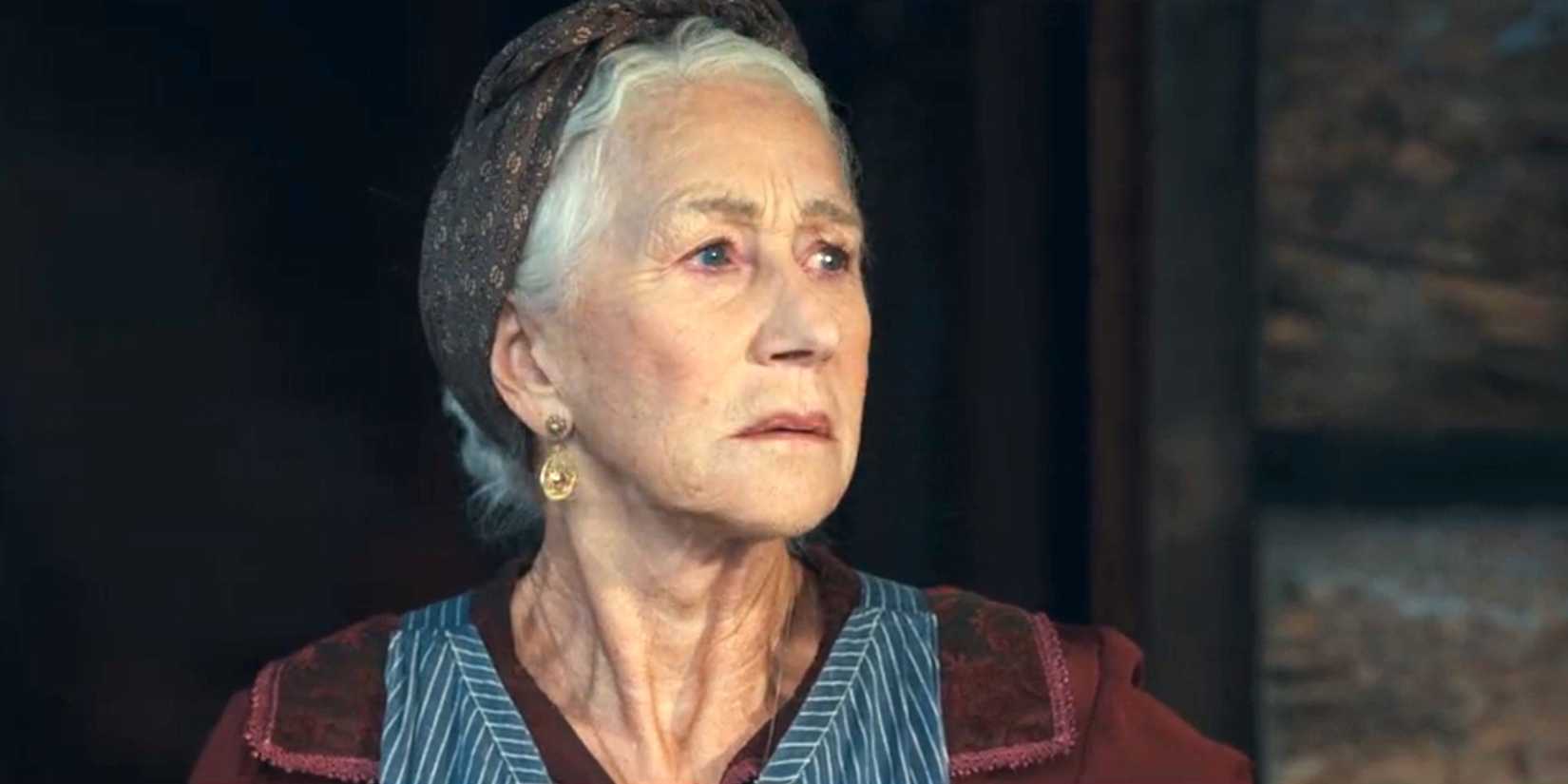 Helen Mirren as Cara Dutton looking worried in 1923 season 2, episode 1