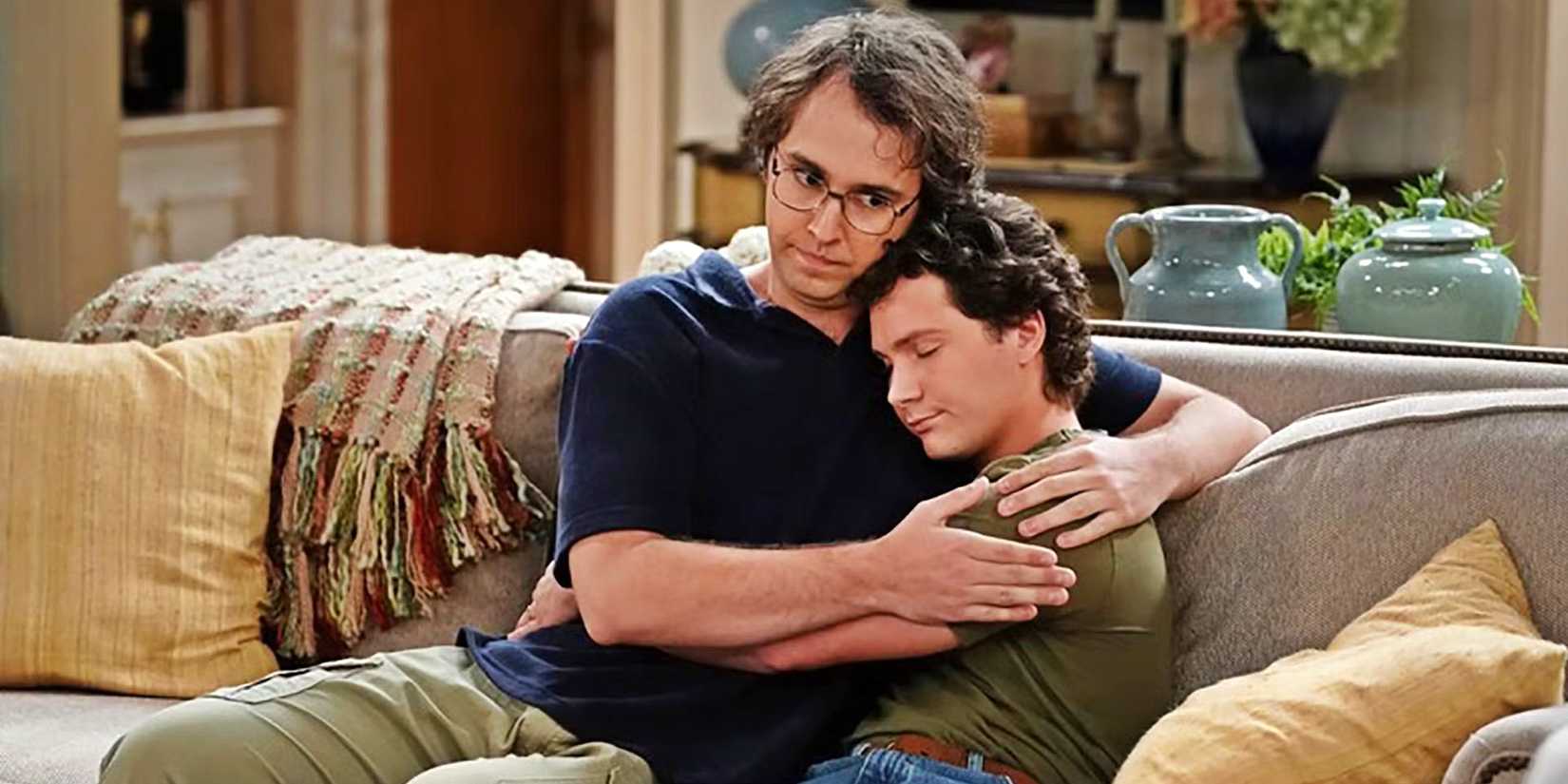 Connor (Dougie Baldwin) hugging Georgie (Montana Jordan) in Georgie & Mandy's First Marriage.