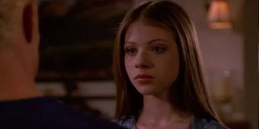 Dawn stares down Spike in Buffy the Vampire Slayer