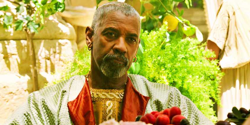 Denzel Washington looking unimpressed as Macrinus in Gladiator 2