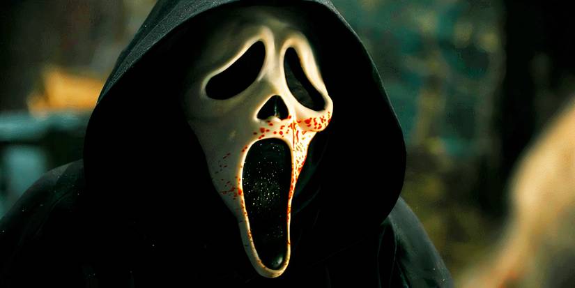 Ghostface with a bloody mask in Scream 6