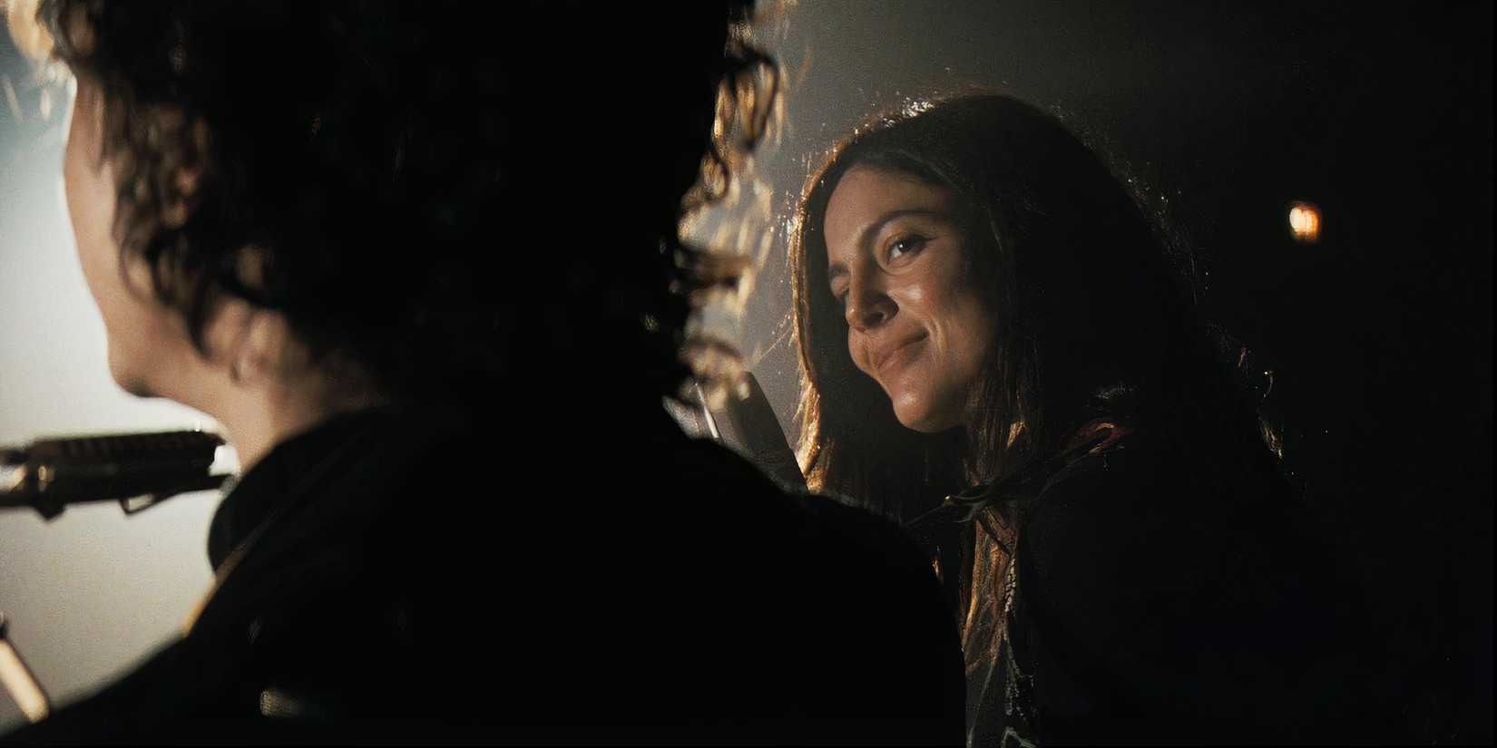 Actress Monica Barbaro as Joan Baez in A Complete Unknown.