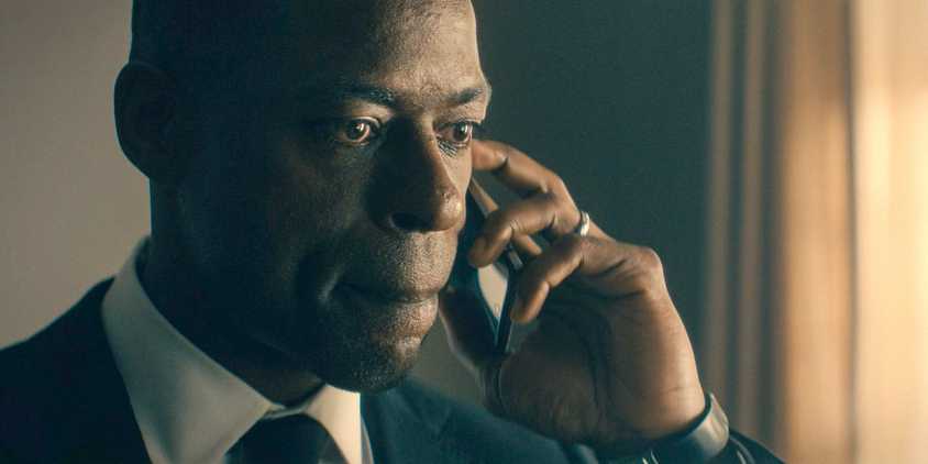 Xavier (Sterling K. Brown) makes a call to report that Agent Billy Pace is dead in Paradise (2025) Season 1 Ep 5