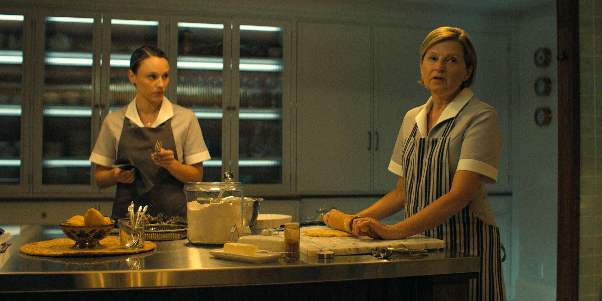 Annette (Caitlin McNerney) and Agnes (Helen Taylor) in Reacher Season 3 Ep 4