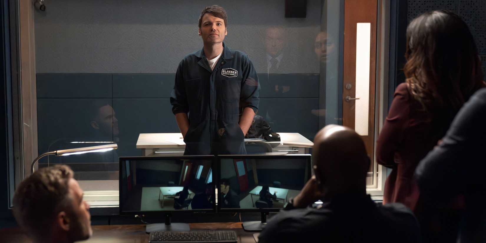 Seth Gabel as Liam Glasser in The Rookie season 7 episode 5