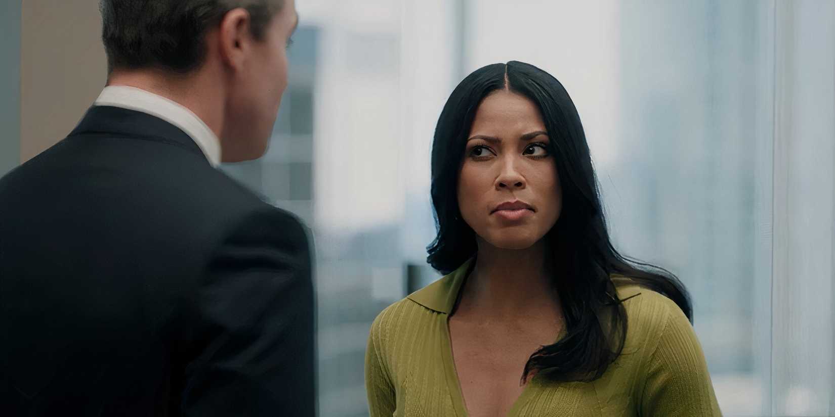 Stephen Amell as Ted Black and Lex Scott Davis as Erica Rollins in Suits LA episode 1