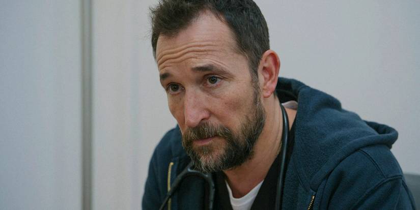Noah Wyle as Robby looking tired in The Pitt season 1 episode 6