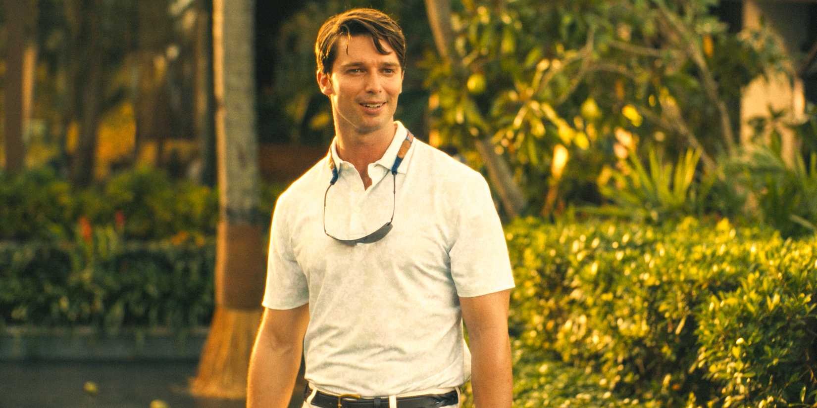 Saxon Ratliff (Patrick Schwarzenegger) in The White Lotus Season 3 Ep 1