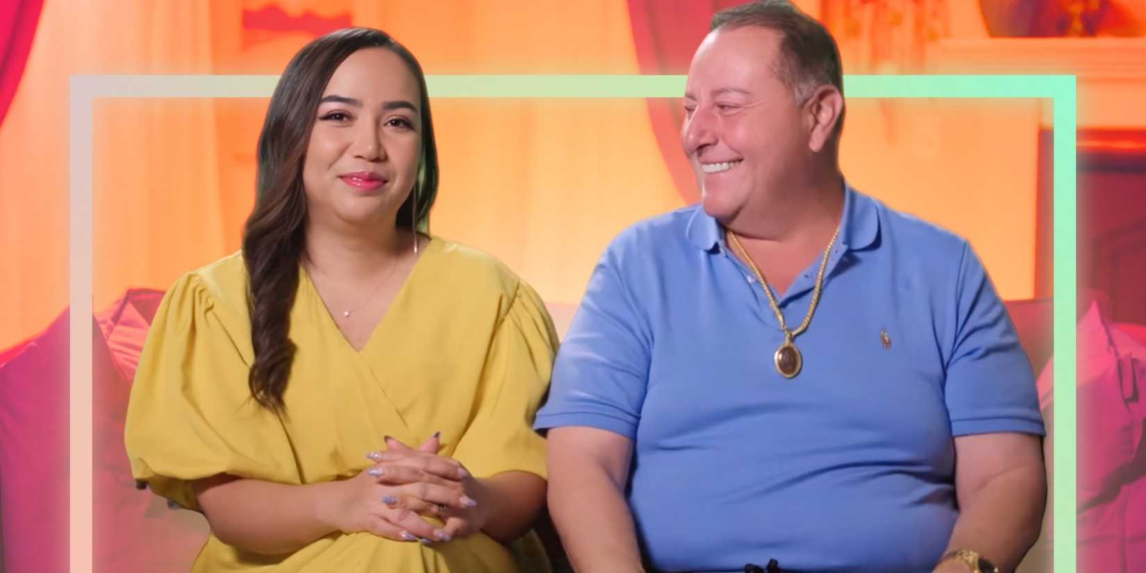 90 Day Fiancé’s David Toborowsky smiles at Annie Suwan