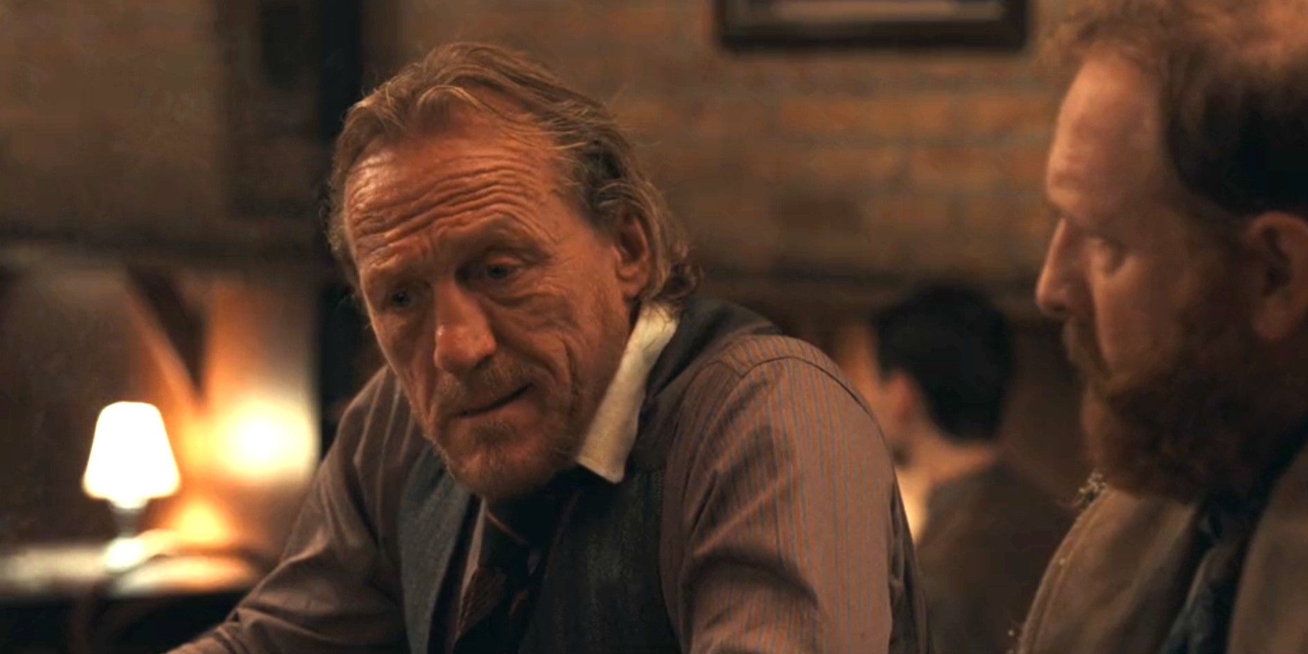 Banner Creighton (Jerome Flynn) speaking to Clyde (Brian Konowol) in 1923 season 2, episode 2