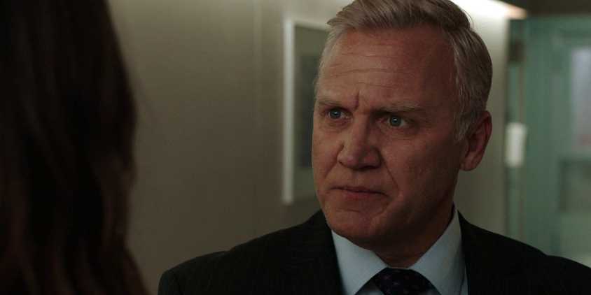 Chief McGrath (Terry Serpico) looking annoyed on Law & Order SVU.