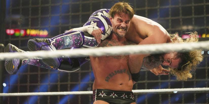 CM Punk Attempts To Hit Seth Rollins With A GTS At WWE Elimination Chamber 2025