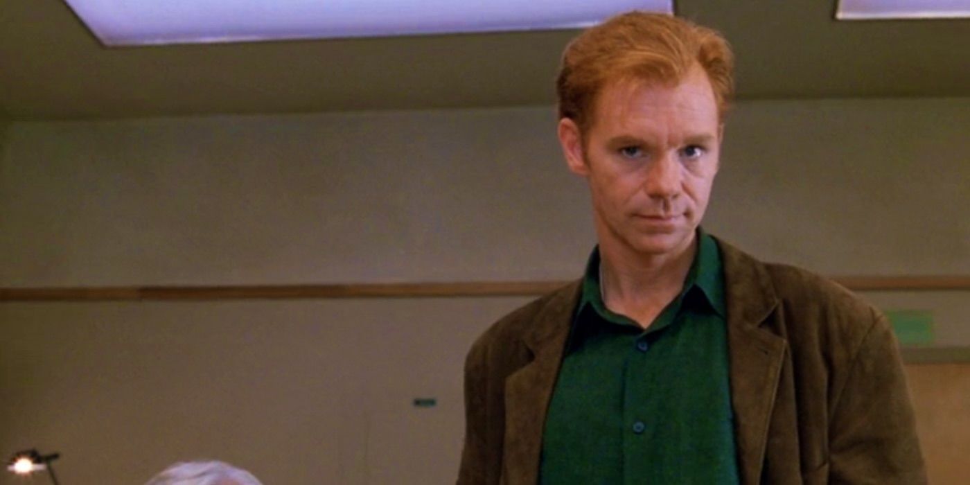 David Caruso leading an interrogation in Jade