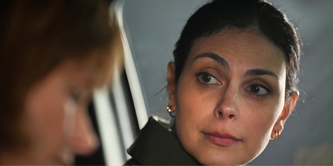 Fire Country Morena Baccarin looking at Diane Farr