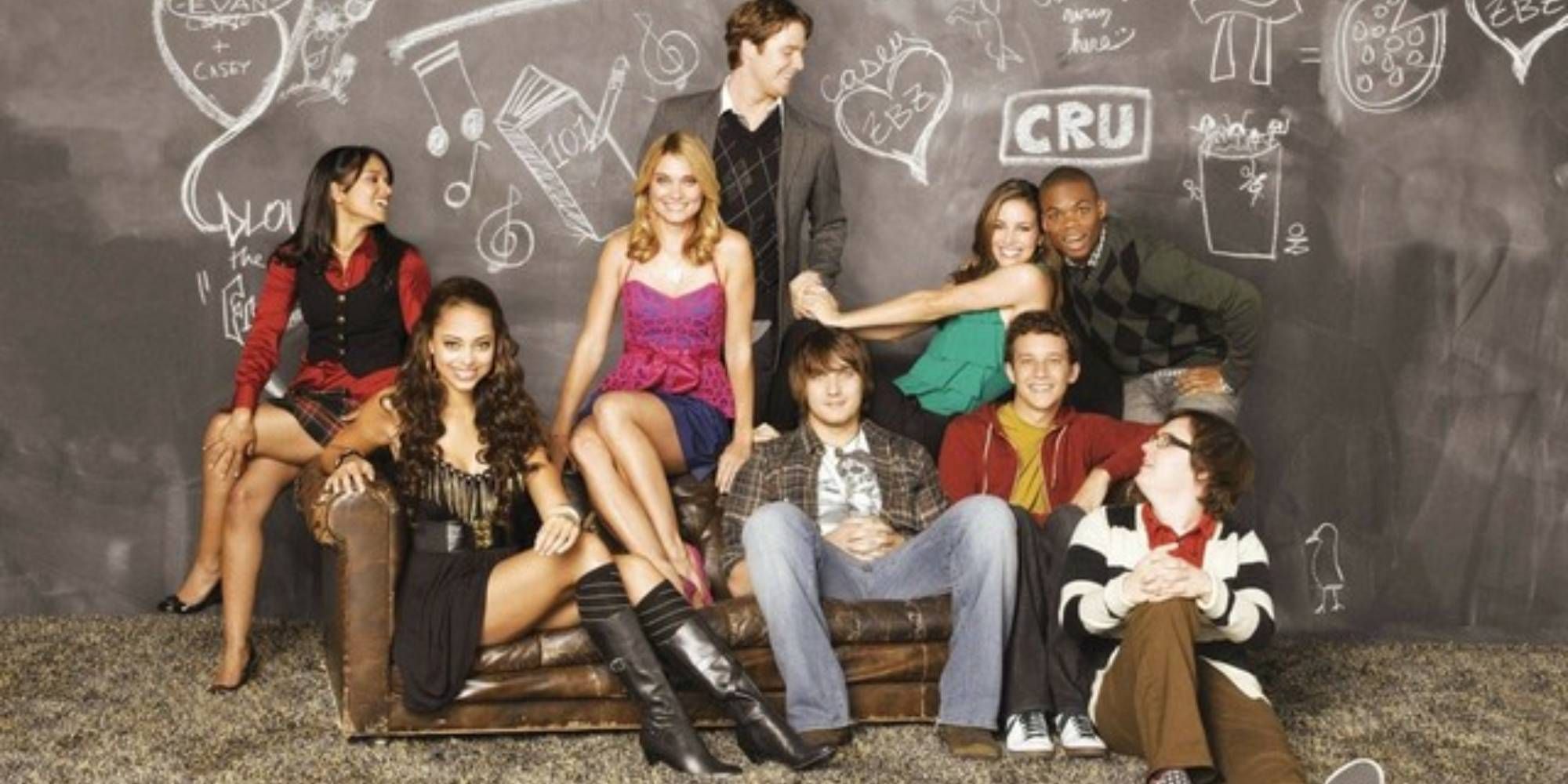 Greek promo shot with the main cast
