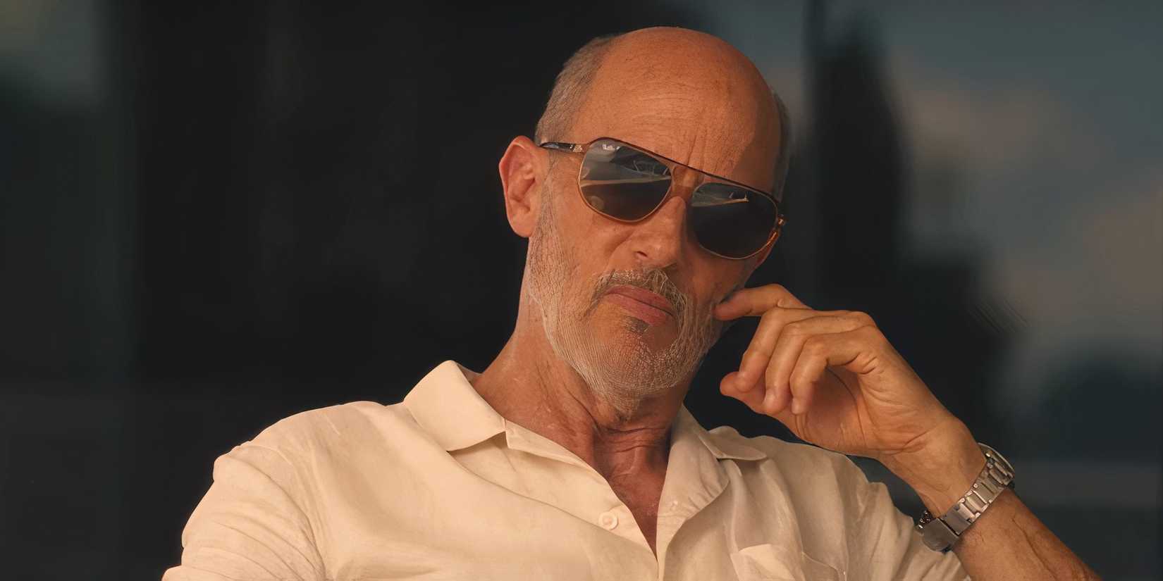 Greg wearing sunglasses in The White Lotus season 3 episode 4