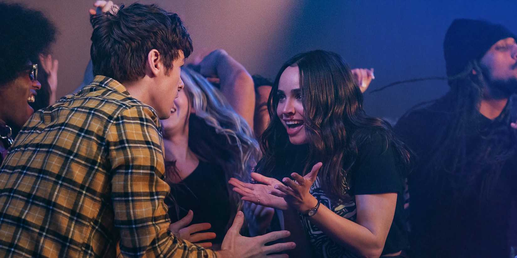 Kyle Allen as Brad and Sofia Carson as Alex in The Life List
