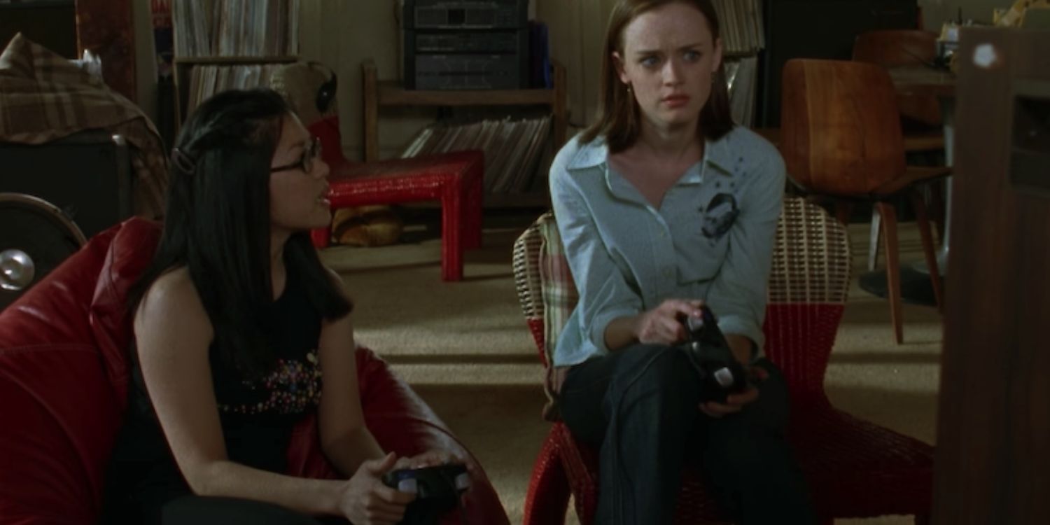 Lane and Rory in Gilmore Girls episode Raincoats and Recipes