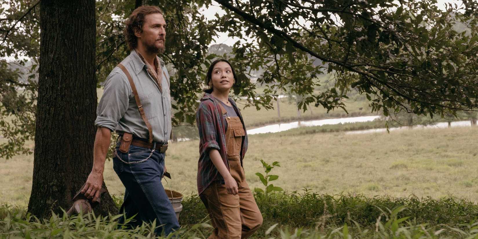 Matthew McConaughey and Angelina LookingGlᴀss in the field in The Rivals of Amziah King