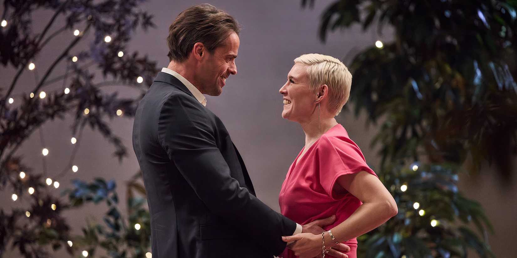 Love Is Blind: Sweden season 2 milly & ola looking at each other on the reveal day